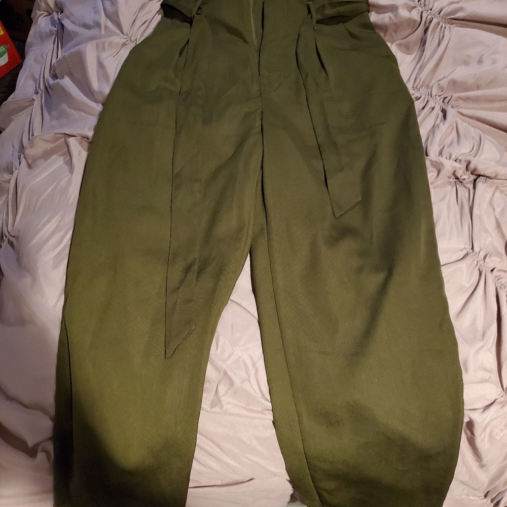 High waisted paper pants